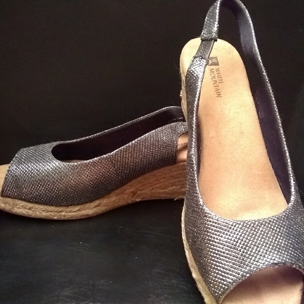 White Mountain Black Glitter Heels